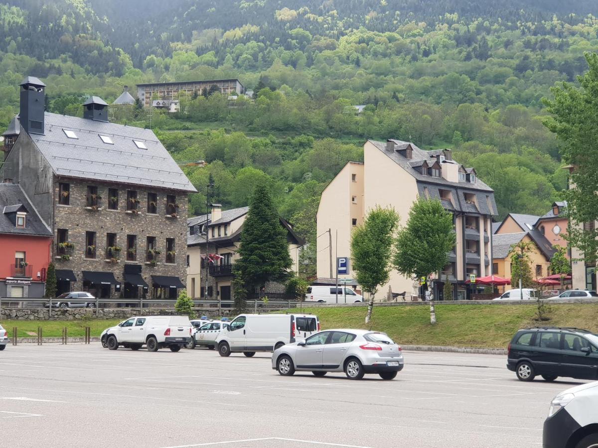 Apartamento Ski Aran Vielha Eksteriør bilde